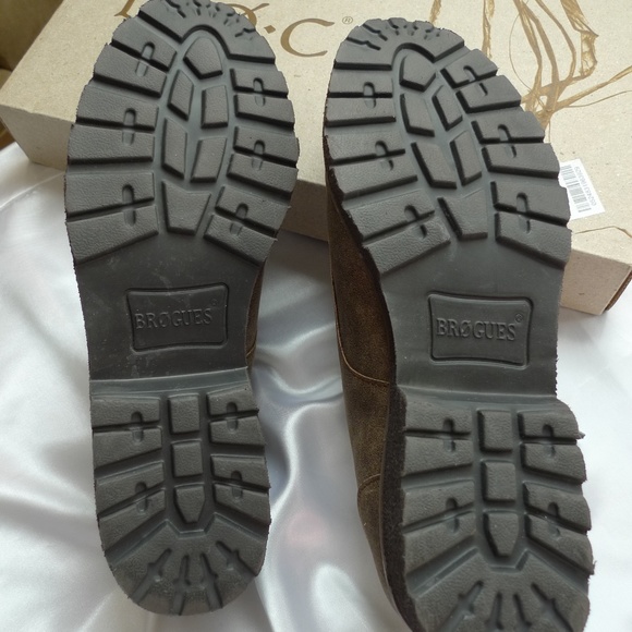 B.O.C BROGUES Shoe    NWT - Picture 4 of 10